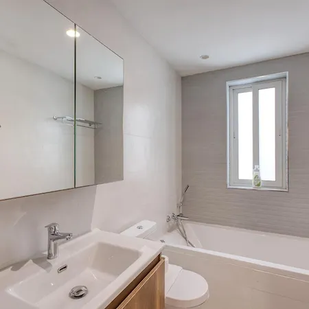 4br Modern Retreat With Pool Access In Swieqi Апартаменты