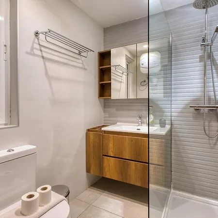 4br Modern Retreat With Pool Access In Swieqi *